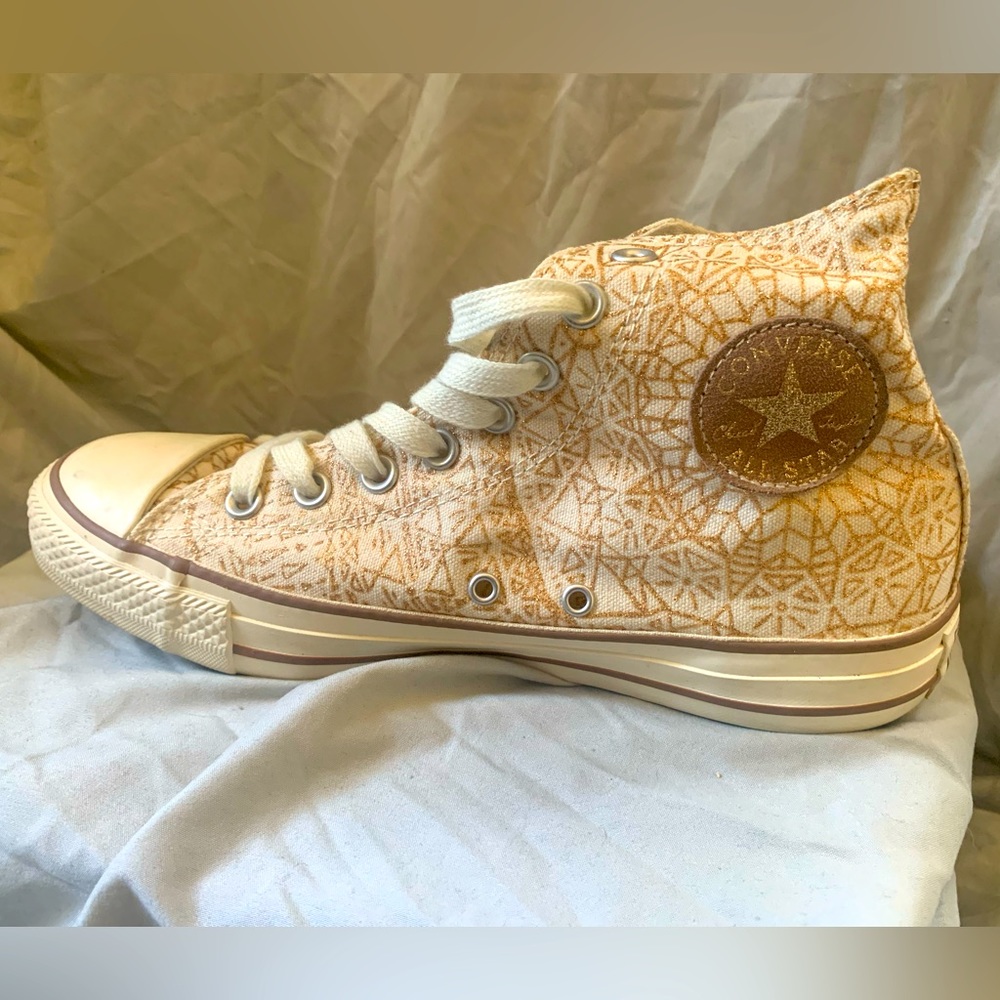 Converse, Hi-tops, White with gold glitter pattern, 8M/10W